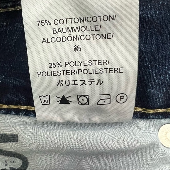 Silver Women’s SUKI Blue Jean Capris Sz 28 (5/6) Distressed Pockets Medium Wash - Picture 8 of 14